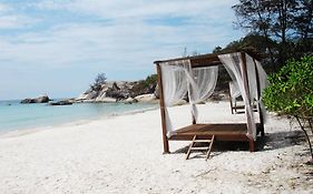 Arumdalu Private Resort Belitung